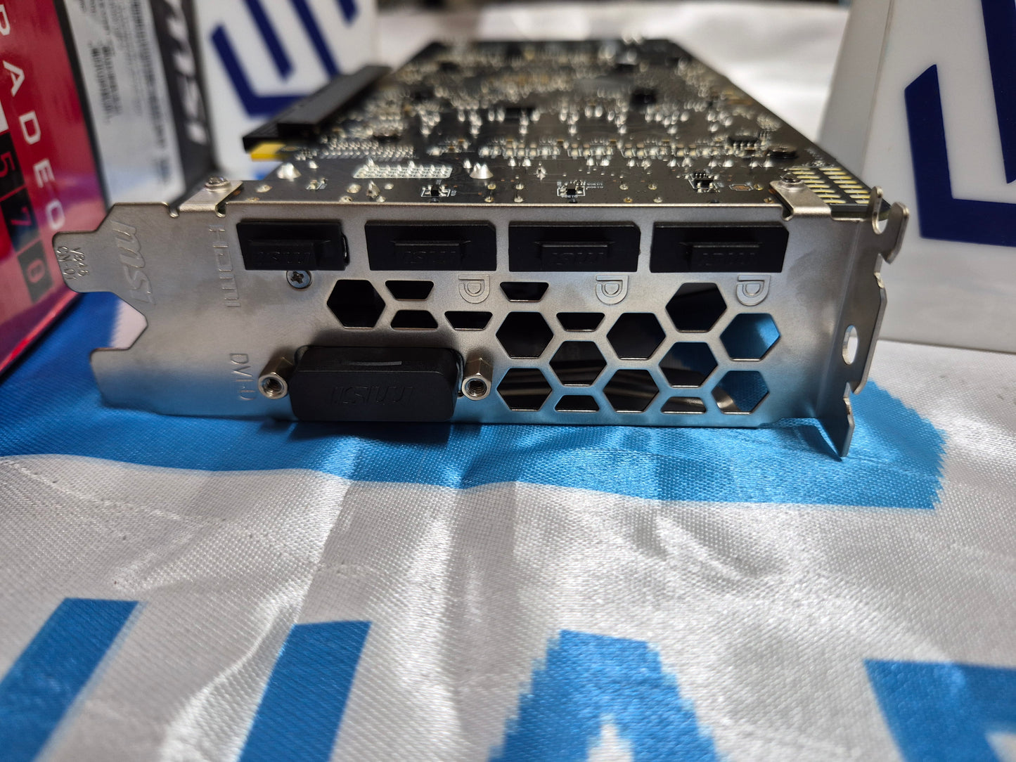 RX 570 MSI ARMOR OC 8GB