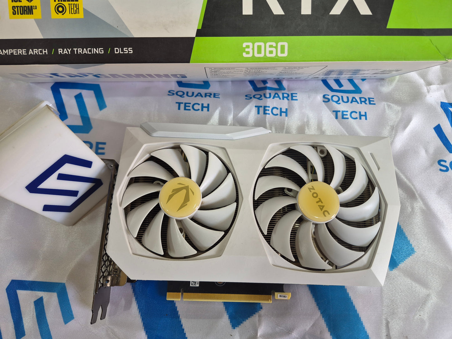 RTX 3060 ZOTAC GAMING AMP WHITE EDITION 12GB GDDR6